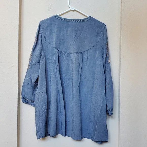 J.Jill Embroidered Elastic Sleeve Top. Size Large - Picture 5 of 8